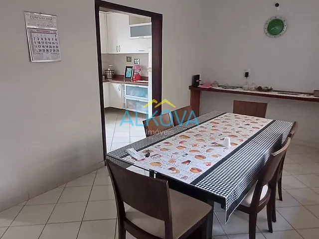 Casa com 100m² 3 quartos e 2 banheiros, à venda, no bairro Jardim Satélite em São José dos Campos