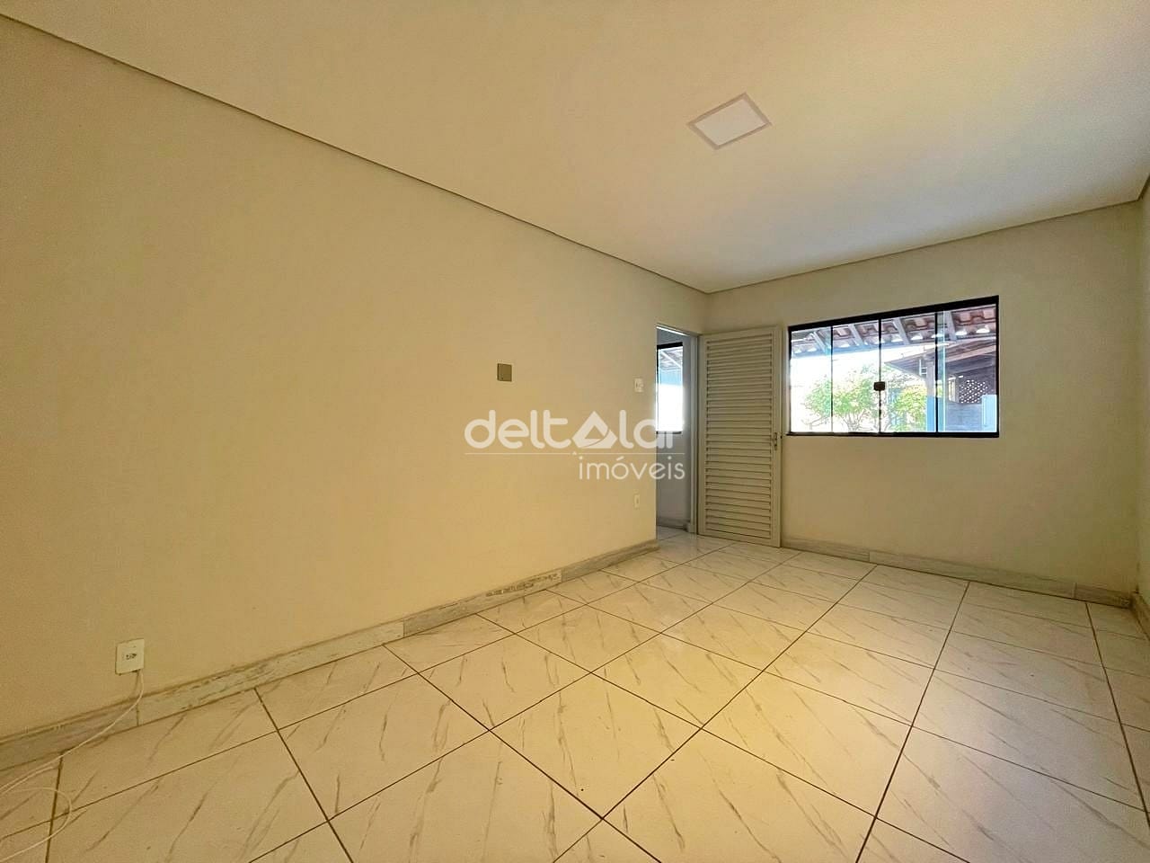 Casa para alugar com 4 quartos, 254m² - Foto 10