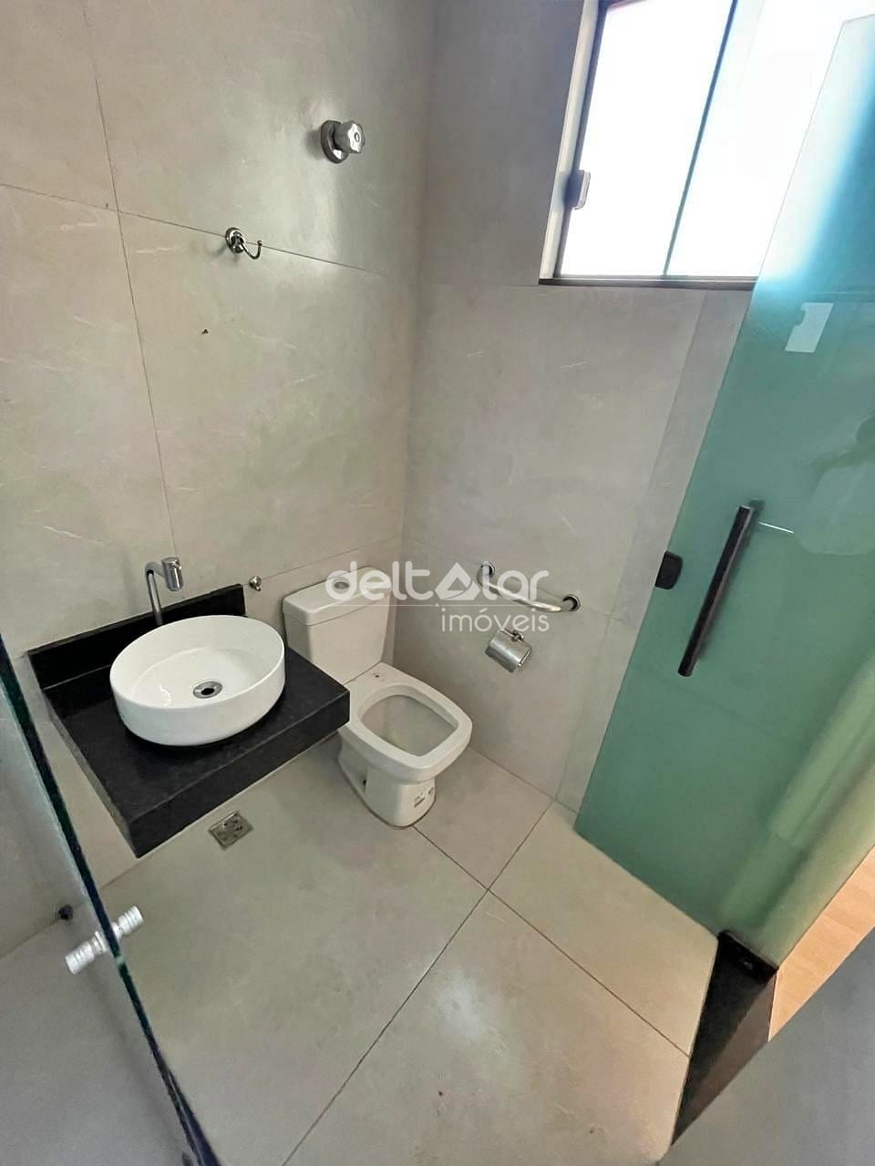 Casa para alugar com 4 quartos, 254m² - Foto 27