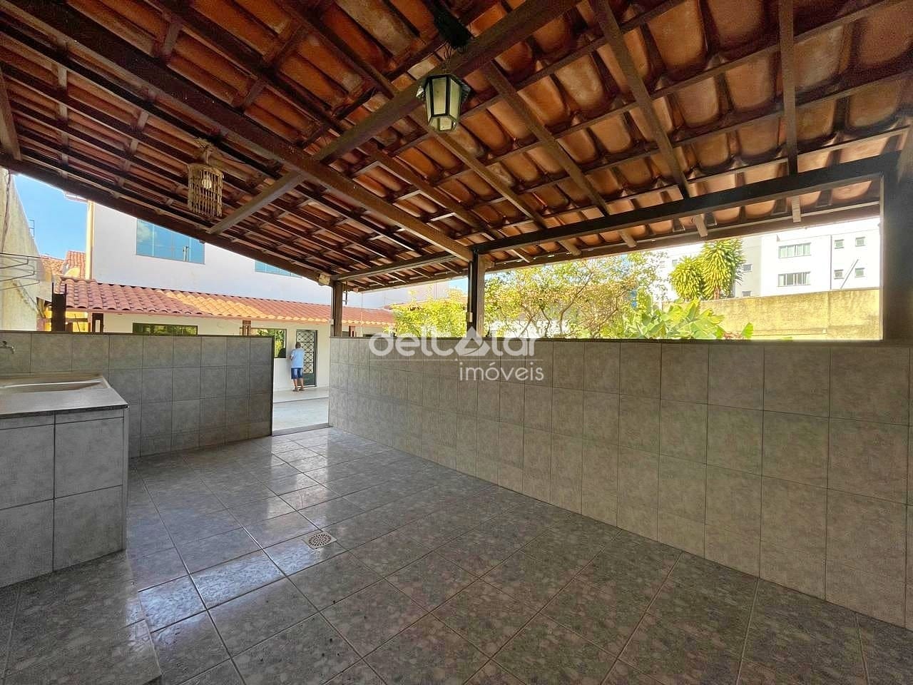 Casa para alugar com 4 quartos, 254m² - Foto 40