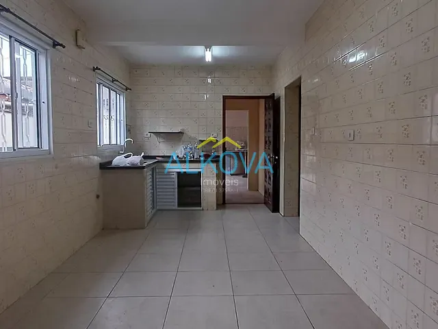 Casa com 270m² 3 quartos e 2 banheiros, à venda, no bairro Vila Tesouro em São José dos Campos