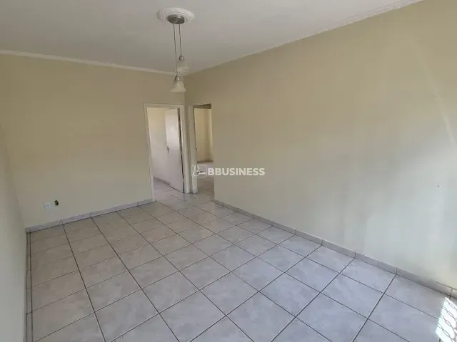 Casa com 300m² 2 quartos e 1 banheiro, à venda, no bairro Jardim do Lago em Campinas