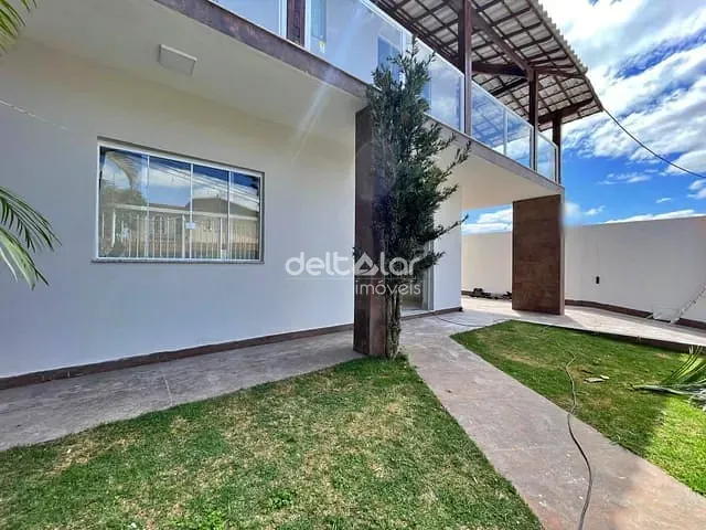 Casa com 390m² 7 quartos e 5 banheiros, à venda, no bairro Planalto em Belo Horizonte