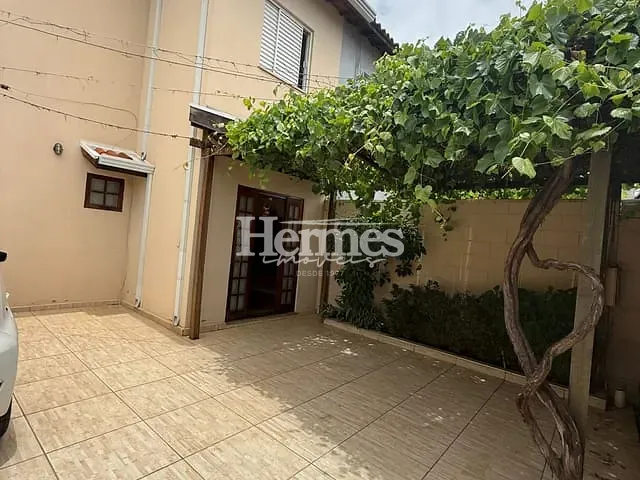 Casa com 150m² 2 quartos e 2 banheiros, à venda, no bairro Vila Monte Alegre em Paulínia