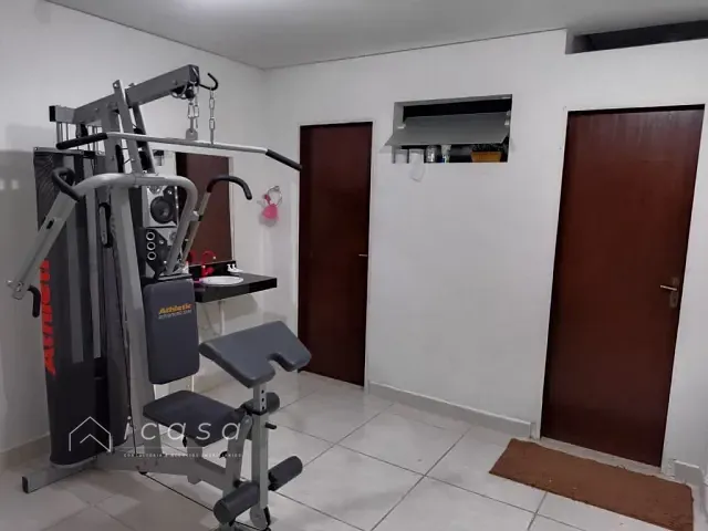 Casa com 500m² 3 quartos e 4 banheiros, à venda, no bairro Condomínio Bom Jesus em Caçapava
