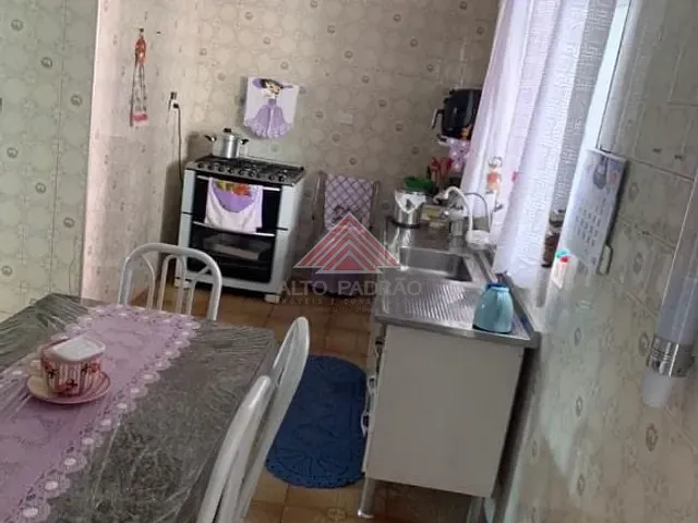 Casa com 200m² 3 quartos e 4 banheiros, à venda, no bairro Vila Santa Cecília em Mauá