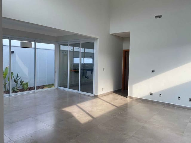 Foto do Casa - Venda: Lindissima casa Condomínio Floratta Nacoes | Zwicker Imóveis