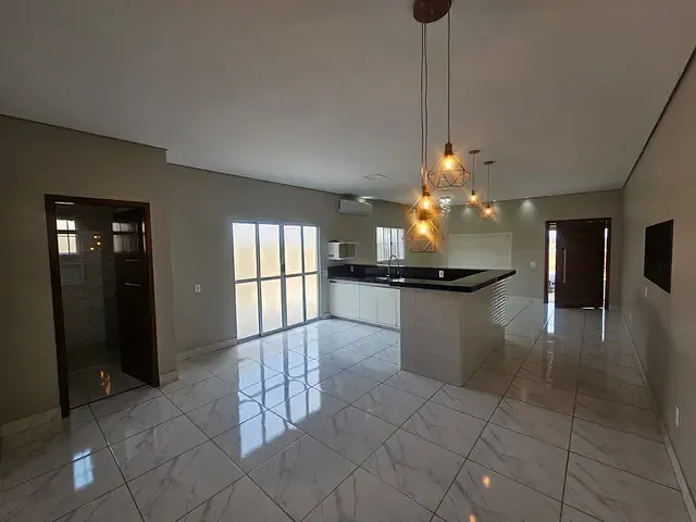 Casa 2 quartos e 2 banheiros, à venda, no bairro Residencial Cittá di Salerno em Campinas