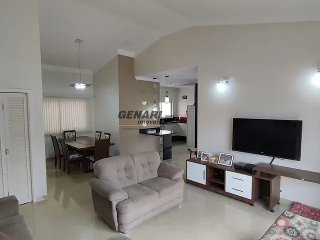 Casa com 360m² 3 quartos e 3 banheiros, à venda, no bairro Jardim Reserva Bom Viver de Indaiatuba em Indaiatuba