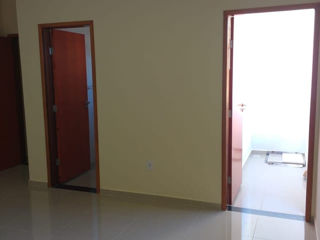 Casa com 150m² 3 quartos e 1 banheiro, à venda, no bairro Loteamento Jardim Imperial em Pindamonhangaba