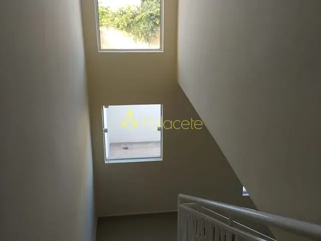 Casa com 150m² 3 quartos e 1 banheiro, à venda, no bairro Loteamento Jardim Imperial em Pindamonhangaba