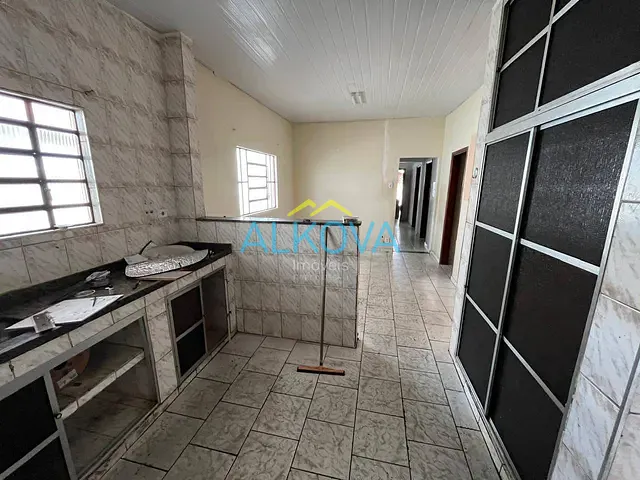 Casa com 400m² 3 quartos e 1 banheiro, à venda ou para alugar, no bairro Vila Cardoso em São José dos Campos