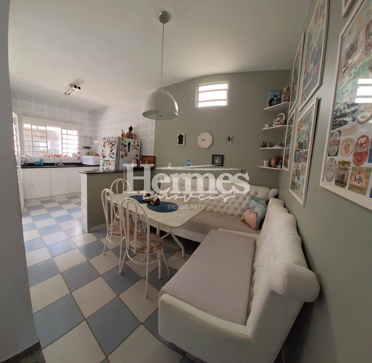 Casa, 2 quartos, 168 m² - Foto 2