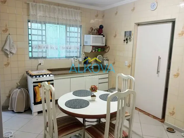 Casa com 151m² 2 quartos e 2 banheiros, à venda, no bairro Jardim Altos de Santana em São José dos Campos