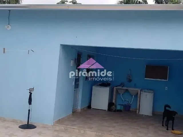 Casa com 10m² 2 quartos e 2 banheiros, à venda, no bairro Jardim das Gaivotas em Caraguatatuba