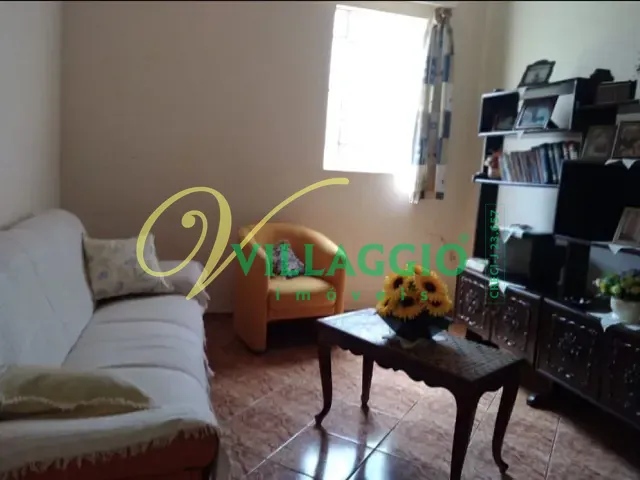 Casa com 602m² 2 quartos e 2 banheiros, à venda, no bairro Centro em Cedral