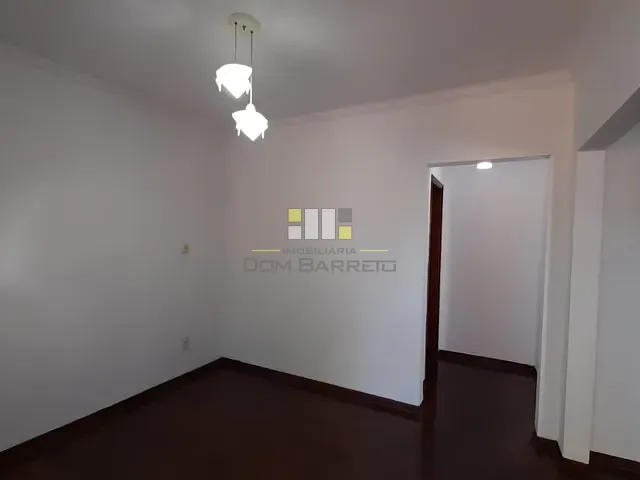 Casa com 250m² 3 quartos e 2 banheiros, à venda, no bairro Jardim São Carlos em Sumaré