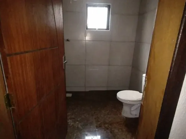 Casa 2 quartos e 1 banheiro, para alugar, no bairro Funcionários em Contagem