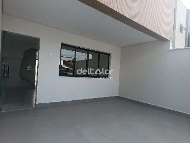 Casa com 127m² 3 quartos e 3 banheiros, à venda, no bairro Planalto em Belo Horizonte