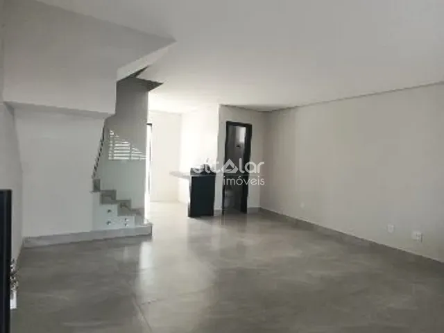 Casa com 127m² 3 quartos e 3 banheiros, à venda, no bairro Planalto em Belo Horizonte