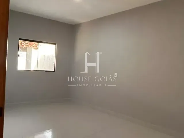 Casa com 161m² 2 quartos e 1 banheiro, à venda, no bairro Setor Planície em Aparecida de Goiânia
