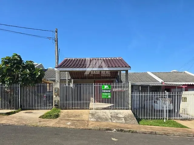 Casa com 75m² 2 quartos e 1 banheiro, à venda, no bairro Boa Vista em Ponta Grossa