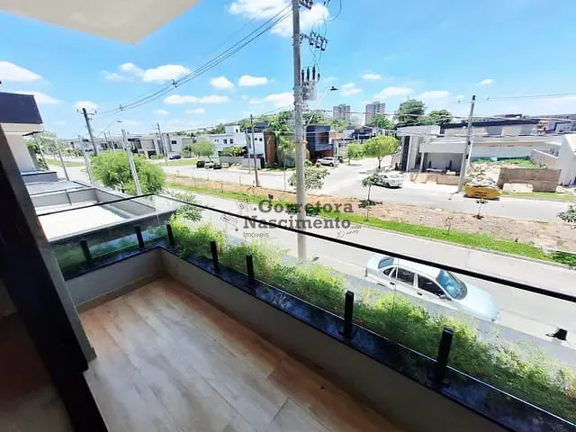 Casa com 200m² 3 quartos e 4 banheiros, à venda, no bairro Jardim Jacinto em Jacareí