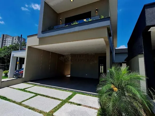 Casa com 200m² 3 quartos e 4 banheiros, à venda, no bairro Jardim Jacinto em Jacareí
