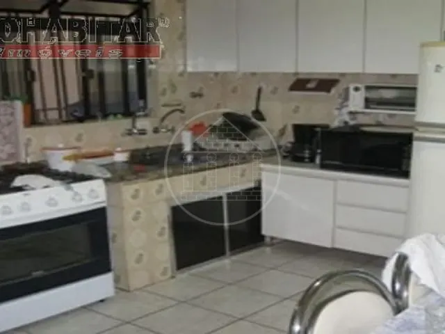 Casa com 200m² 2 quartos e 2 banheiros, à venda, no bairro Jardim Leônidas Moreira em São Paulo
