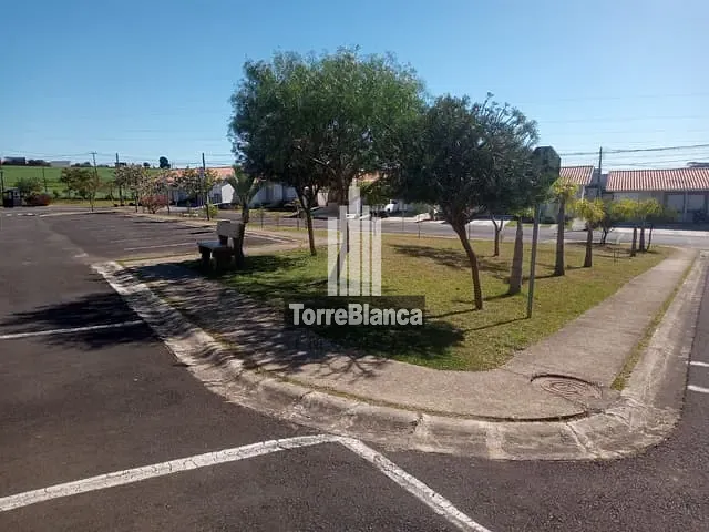 Casa com 110m² 3 quartos e 1 banheiro, à venda, no bairro Boa Vista em Ponta Grossa