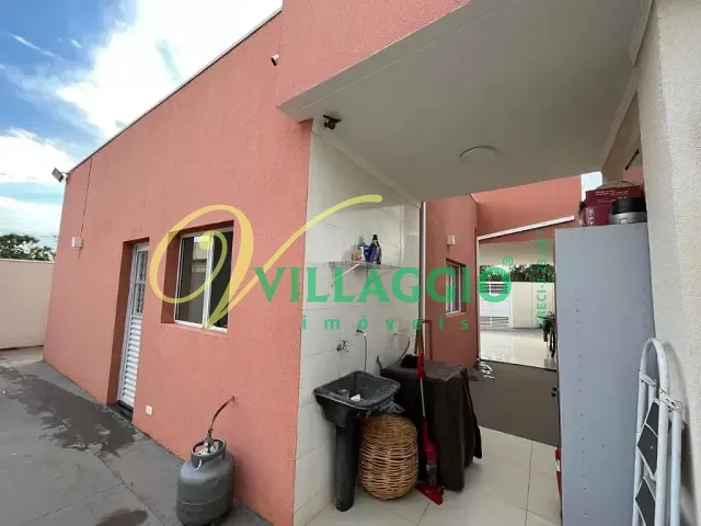 Casa com 250m² 2 quartos e 2 banheiros, à venda, no bairro Avenida Parque Bady em Bady Bassitt