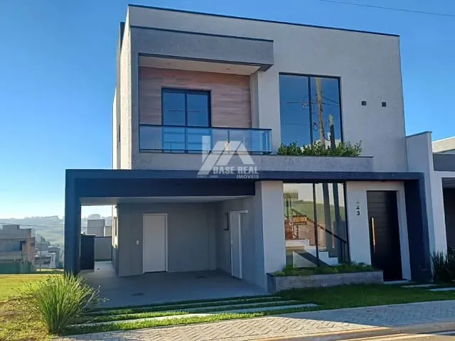 Casa 3 quartos e 4 banheiros, à venda, no bairro Contorno em Ponta Grossa