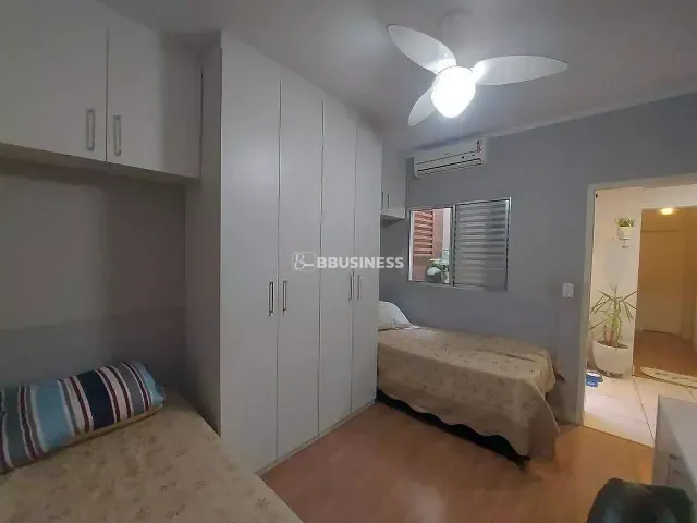 Casa com 250m² 3 quartos e 2 banheiros, à venda, no bairro Jardim Maria Antonia em Sumaré