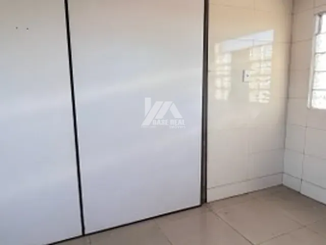 Casa 1 quarto e 1 banheiro, para alugar, no bairro Boqueirão em Guarapuava