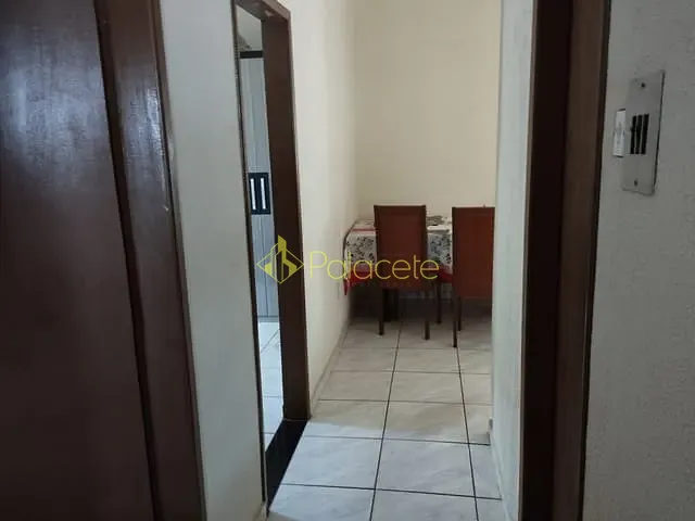 Casa com 300m² 5 quartos e 2 banheiros, à venda, no bairro Cidade Nova em Pindamonhangaba