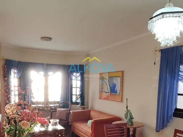 Casa com 250m² 3 quartos e 2 banheiros, à venda, no bairro Urbanova I em São José dos Campos
