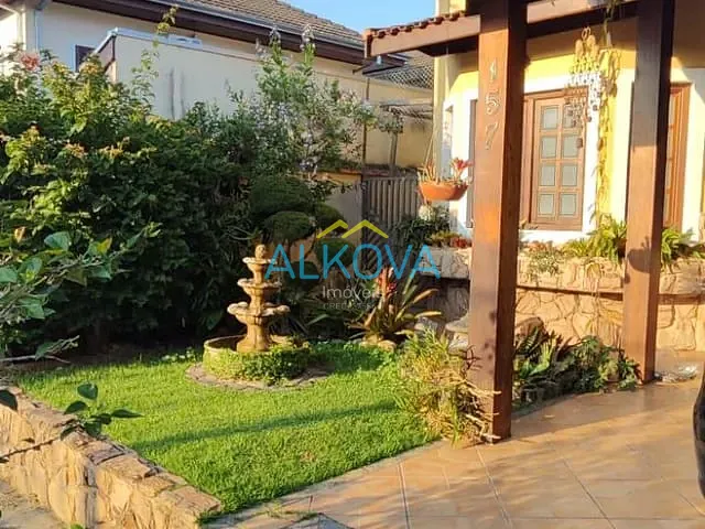Casa com 250m² 3 quartos e 2 banheiros, à venda, no bairro Urbanova I em São José dos Campos
