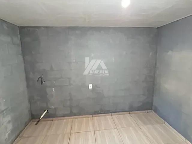 Casa 1 quarto e 1 banheiro, para alugar, no bairro Boqueirão em Guarapuava