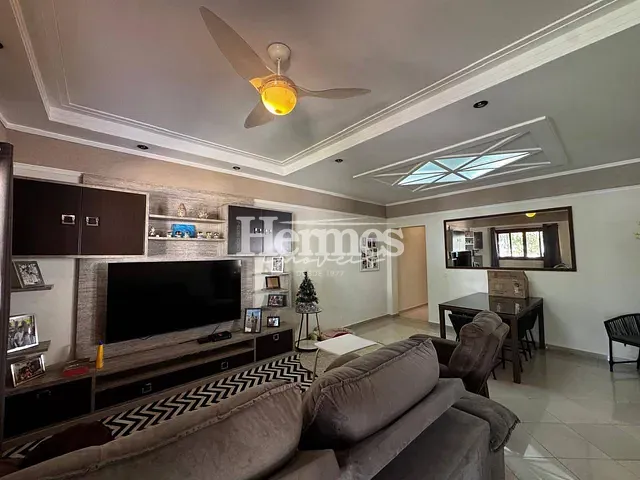 Casa com 275m² 3 quartos e 3 banheiros, à venda, no bairro Parque Brasil 500 em Paulínia