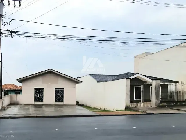 Casa com 528m² 3 quartos e 3 banheiros, à venda, no bairro Uvaranas em Ponta Grossa