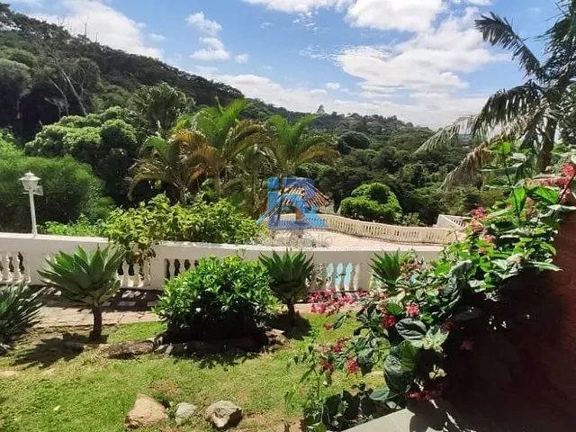 Casa com 6800m² 4 quartos e 2 banheiros, à venda, no bairro Condomínio Itaembu em Itatiba