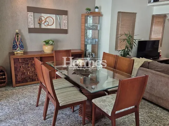 Casa com 313m² 4 quartos e 6 banheiros, à venda, no bairro Parque Brasil 500 em Paulínia