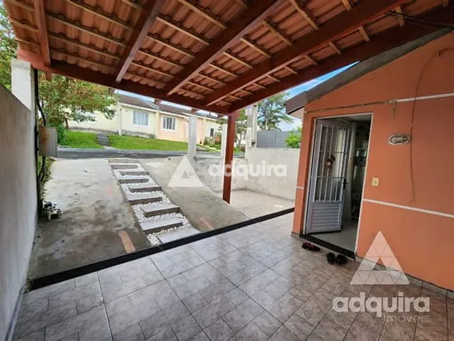 Casa 2 quartos e 1 banheiro, à venda, no bairro Ronda em Ponta Grossa