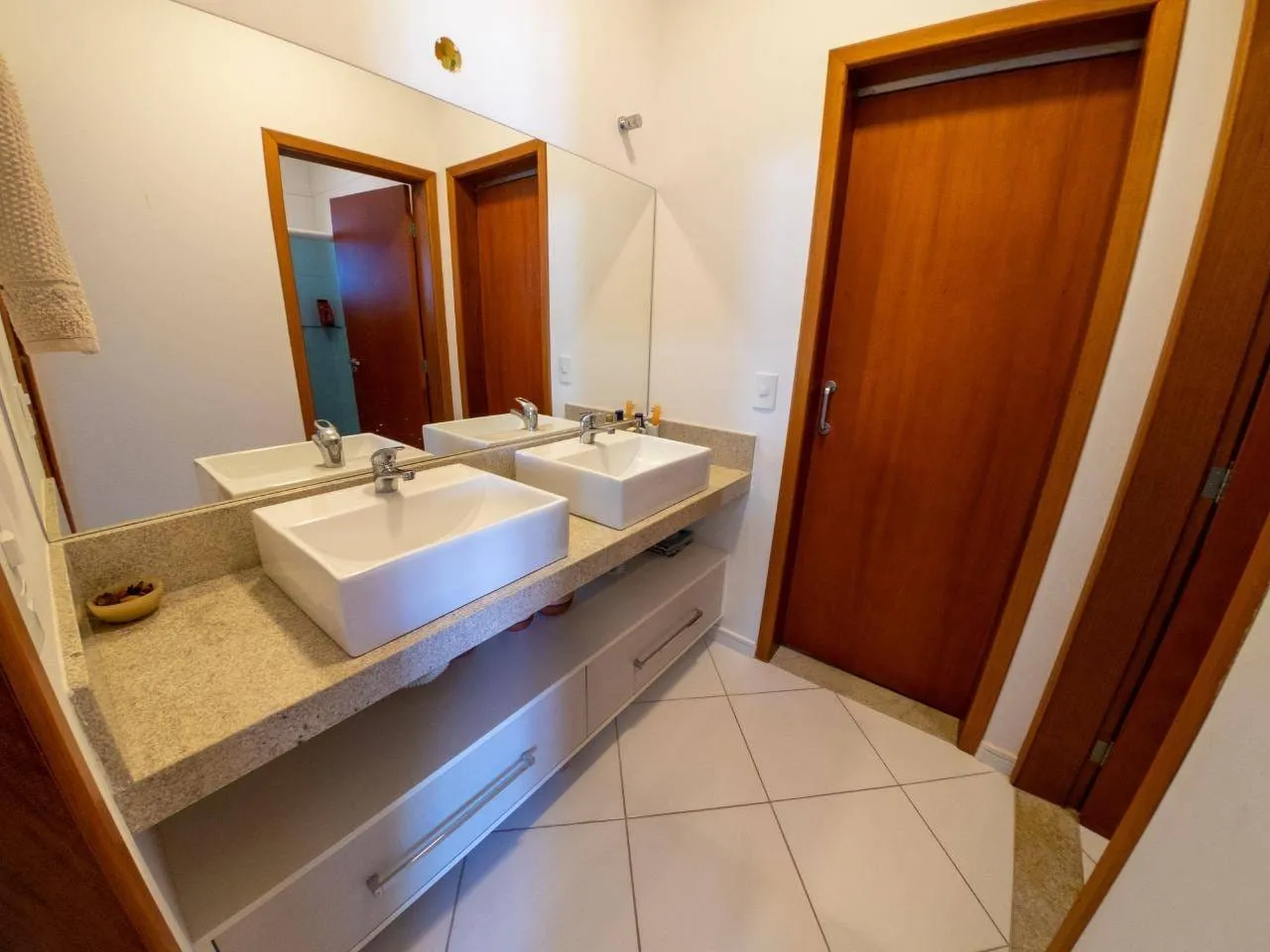 Casa, 3 quartos, 303 m² - Foto 3