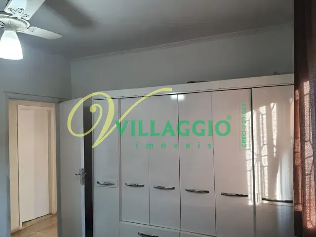 Casa com 205m² 3 quartos e 2 banheiros, à venda, no bairro Jardim Santa Catarina em São José do Rio Preto