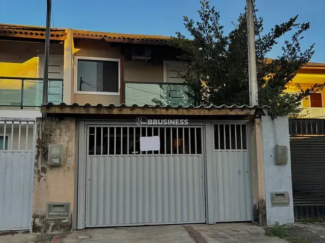 Casa 3 quartos e 3 banheiros, à venda, no bairro Parque Santo Antônio em Campos dos Goytacazes