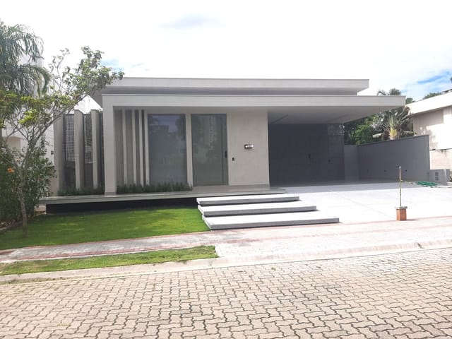 Casa com 528m² 3 quartos e 2 banheiros, à venda, no bairro Condomínio Loteamento Reserva das Figueiras em São José dos Campos