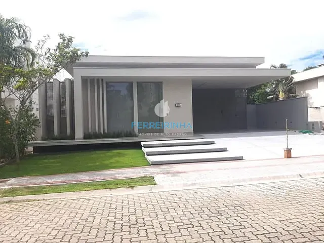 Casa com 528m² 3 quartos e 2 banheiros, à venda, no bairro Condomínio Loteamento Reserva das Figueiras em São José dos Campos