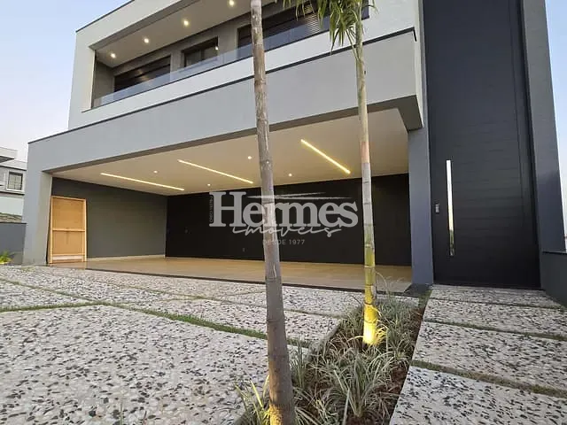 Casa com 300m² 3 quartos e 5 banheiros, à venda, no bairro Jardim Ypê em Paulínia