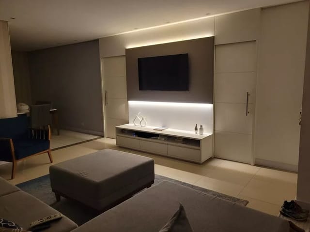 Casa com 250m² 3 quartos e 3 banheiros, à venda, no bairro Pitas em Cotia